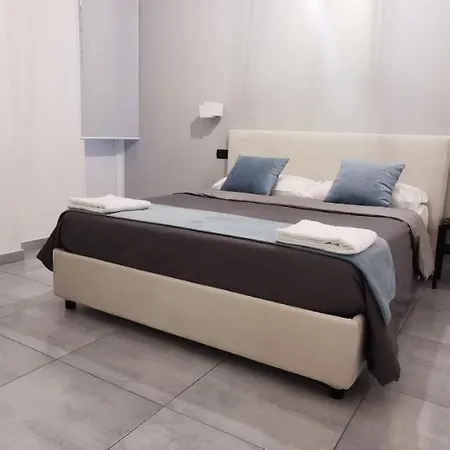 Hi Relais Alojamento de Acomodação e Pequeno-almoço Nápoles